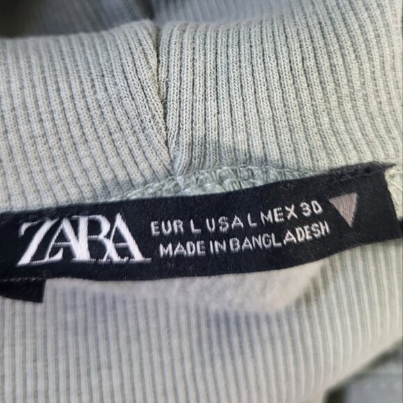 Zara Cozy Green Turtleneck Sweater - Picture 7 of 7